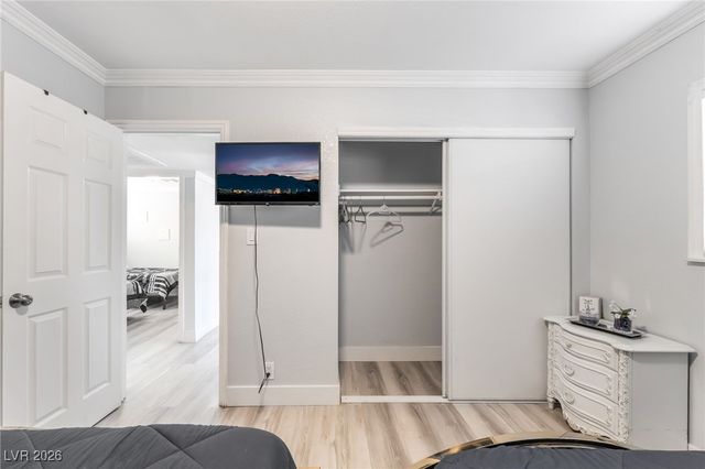 2419 Vegas Valley Drive, Las Vegas, NV 89121