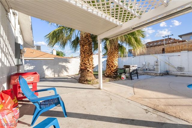 2419 Vegas Valley Drive, Las Vegas, NV 89121