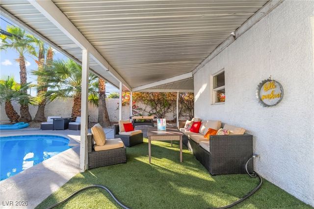 2419 Vegas Valley Drive, Las Vegas, NV 89121