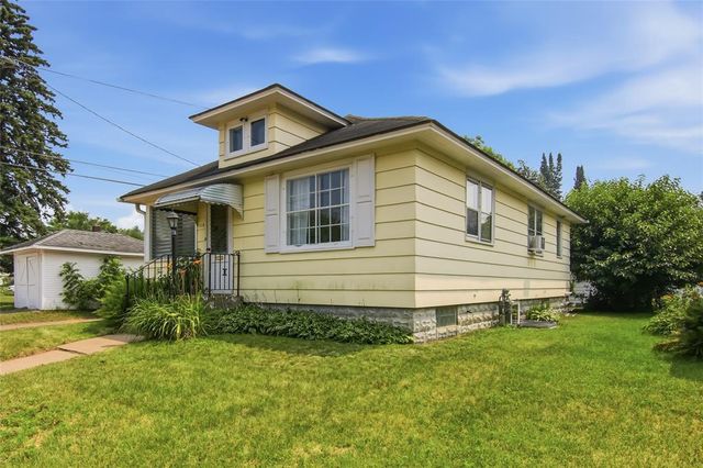 1113 Belmont Avenue, Eau Claire, WI 54701