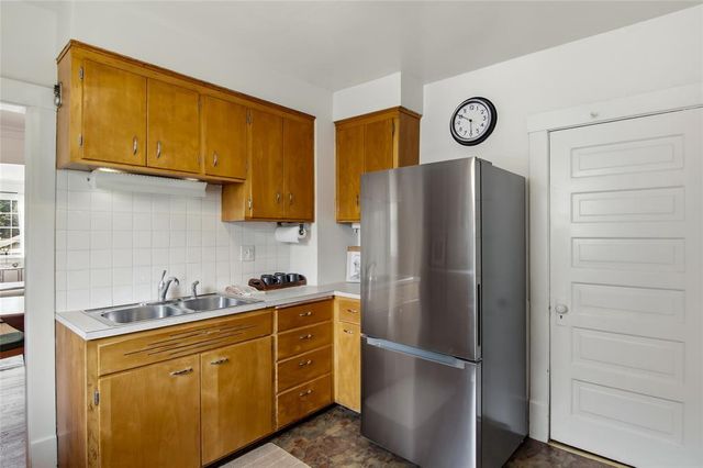 1113 Belmont Avenue, Eau Claire, WI 54701