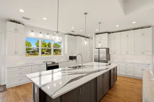 10080 WAUCHULA ROAD, Myakka City, FL 34251