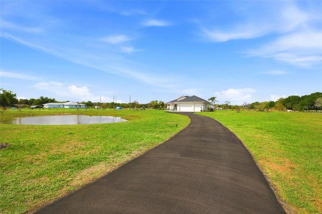 10080 WAUCHULA ROAD, Myakka City, FL 34251