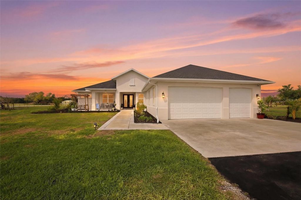 10080 WAUCHULA ROAD, Myakka City, FL 34251