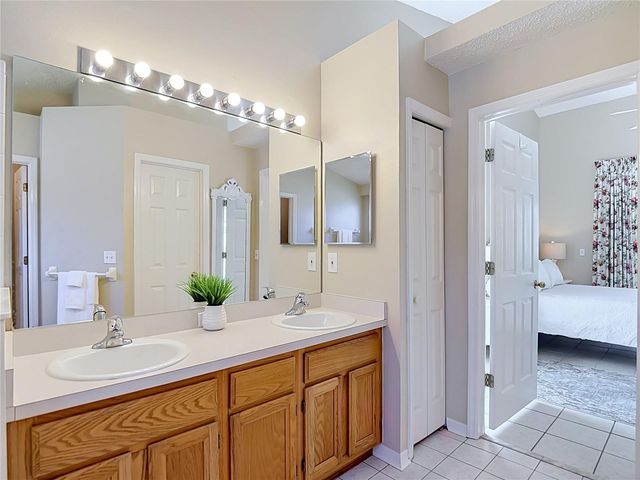 28726 CREEKWOOD DRIVE, Wesley Chapel, FL 33545