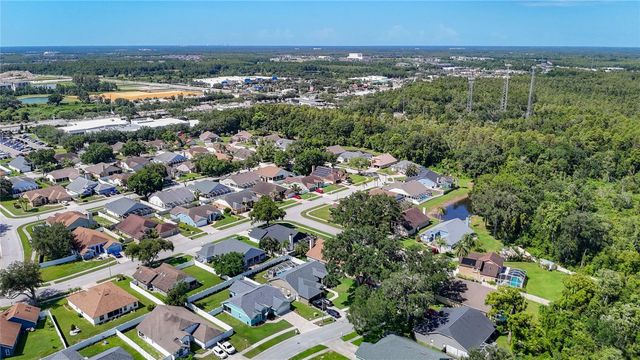 28726 CREEKWOOD DRIVE, Wesley Chapel, FL 33545