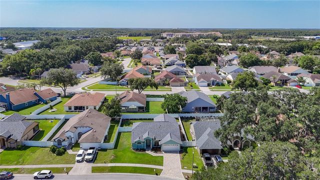 28726 CREEKWOOD DRIVE, Wesley Chapel, FL 33545