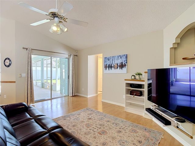 28726 CREEKWOOD DRIVE, Wesley Chapel, FL 33545