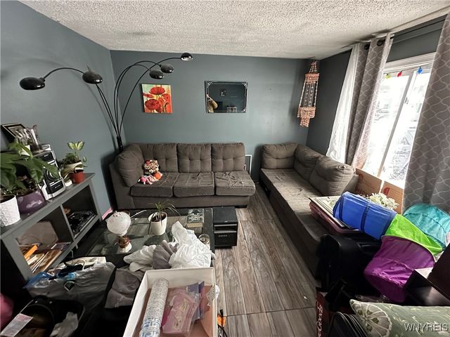 40 Lucille Drive, Cheektowaga, NY 14225