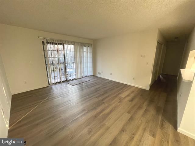 66 SUSSEX PL, Absecon, NJ 08205