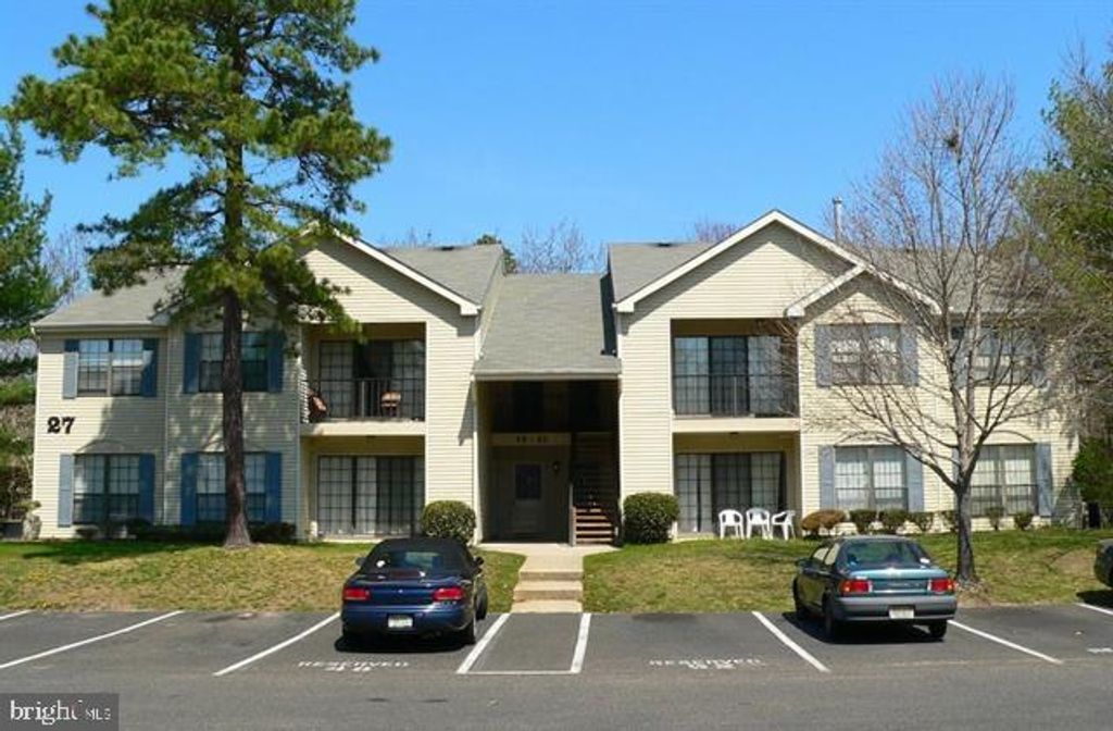 66 SUSSEX PL, Absecon, NJ 08205
