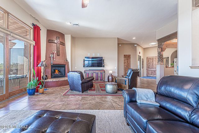 1995 S Via Ventana A La Montana, Green Valley, AZ 85622