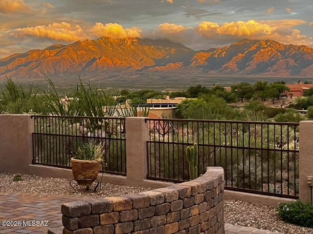 1995 S Via Ventana A La Montana, Green Valley, AZ 85622