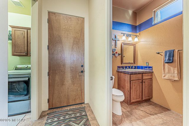 1995 S Via Ventana A La Montana, Green Valley, AZ 85622