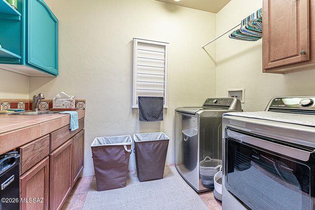 1995 S Via Ventana A La Montana, Green Valley, AZ 85622