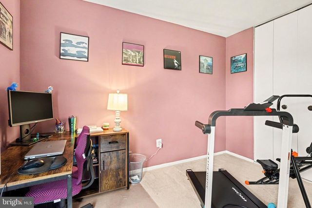 300 LOPAX RD, Harrisburg, PA 17112