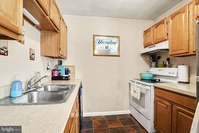 300 LOPAX RD, Harrisburg, PA 17112