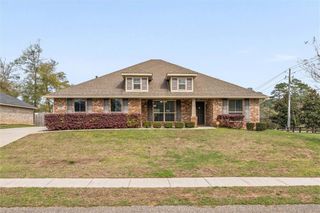 2124 Edison Drive, Semmes, AL 36575