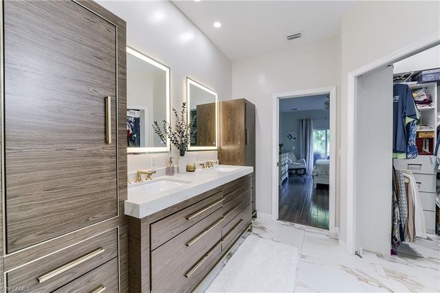 21706 Brixham Run LOOP, Estero, FL 33928
