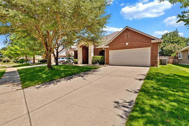 1308 Parkside Drive, Mansfield, TX 76063