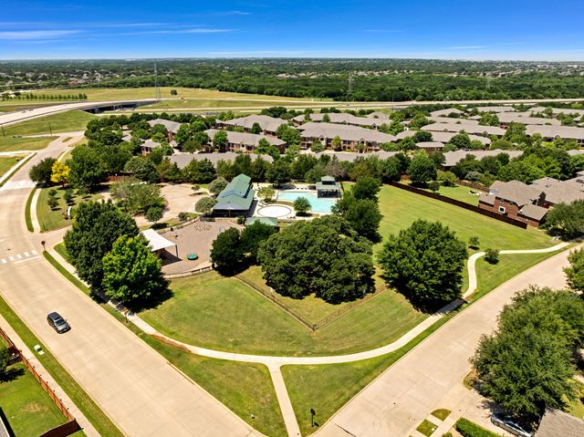 1308 Parkside Drive, Mansfield, TX 76063