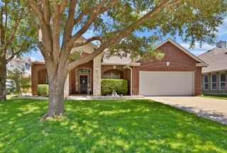 1308 Parkside Drive, Mansfield, TX 76063