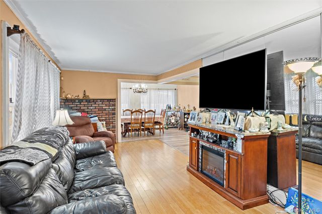 708 Prospect Place, Bellmore, NY 11710