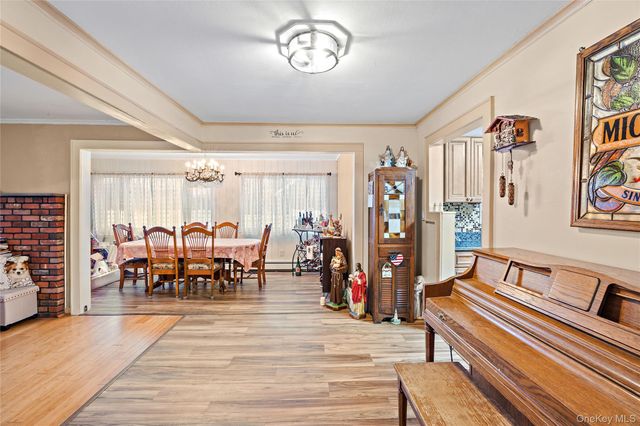 708 Prospect Place, Bellmore, NY 11710