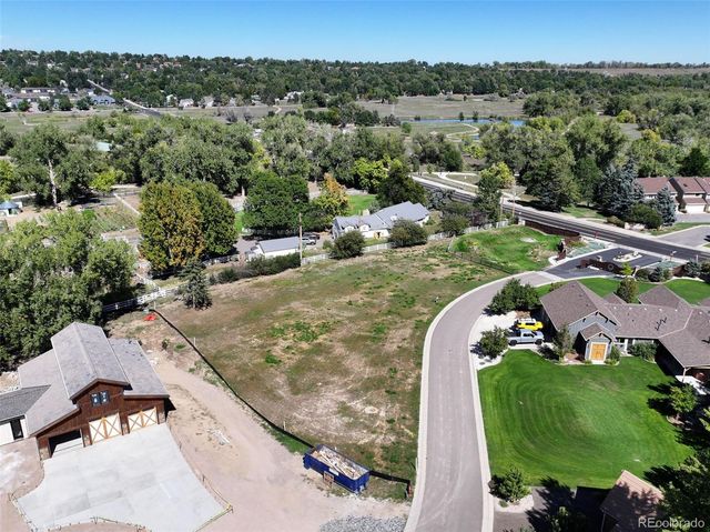 8855 W Bear Creek Drive, Lakewood, CO 80227
