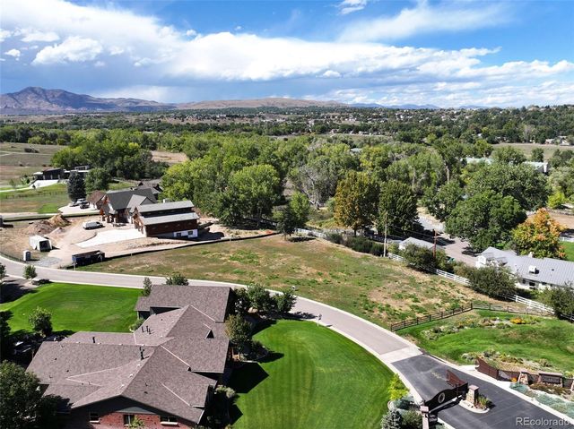 8855 W Bear Creek Drive, Lakewood, CO 80227