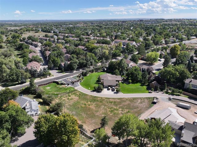 8855 W Bear Creek Drive, Lakewood, CO 80227