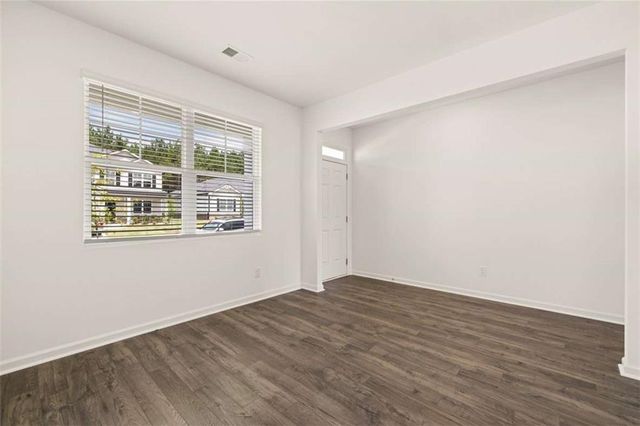 8569 Secretariat Drive, Lithonia, GA 30058