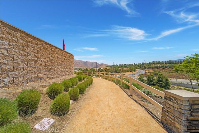 24235 Juni Ct, Corona, CA 92883