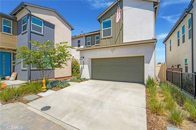 24235 Juni Ct, Corona, CA 92883