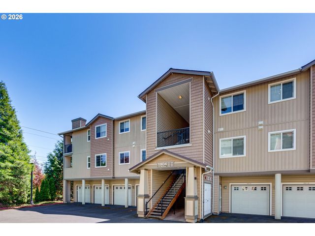 10834 Ne HOLLY St 201, Hillsboro, OR 97006