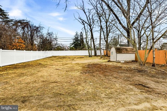 217 ASHLAND AVE, Cherry Hill, NJ 08003