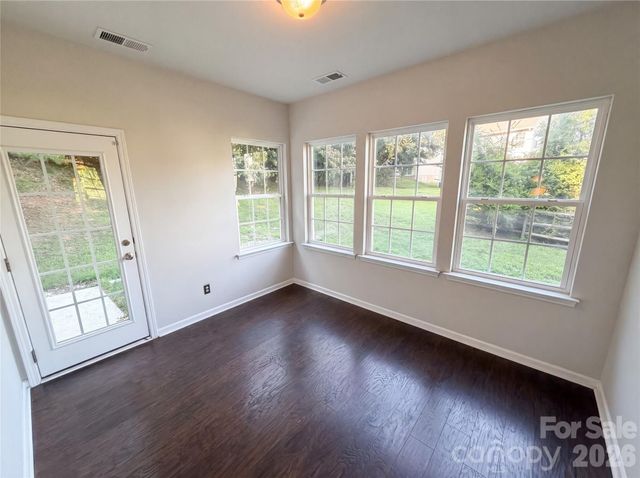 2007 Turtle Point Road, Charlotte, NC 28262