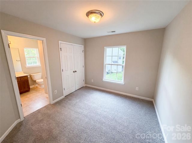 2007 Turtle Point Road, Charlotte, NC 28262