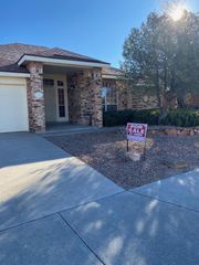 2208 Parkwest Drive NW, Albuquerque, NM 87120