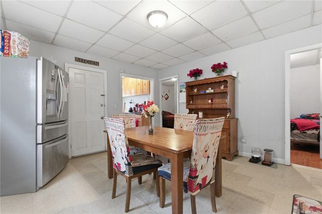 880 Douglas Avenue, Providence, RI 02908