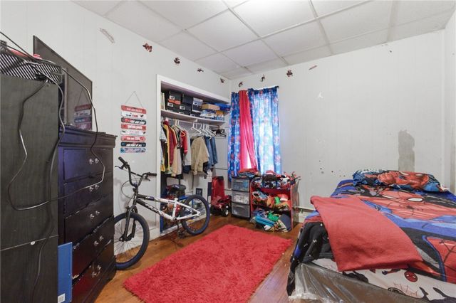 880 Douglas Avenue, Providence, RI 02908