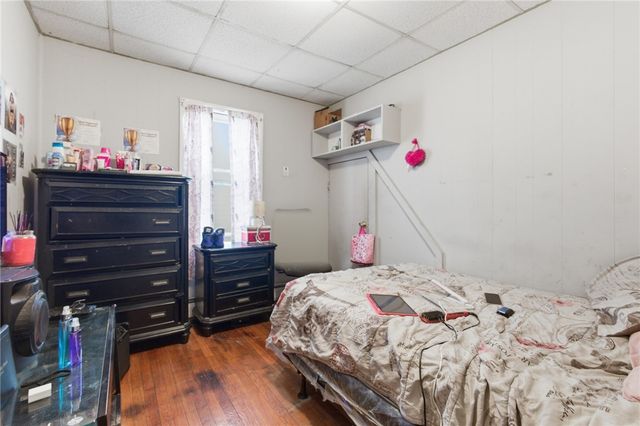 880 Douglas Avenue, Providence, RI 02908