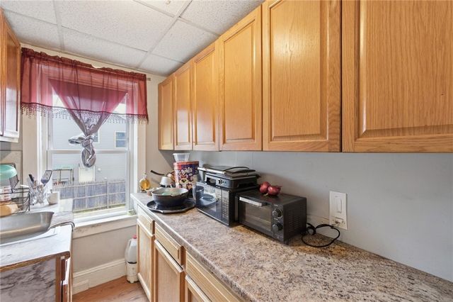 880 Douglas Avenue, Providence, RI 02908