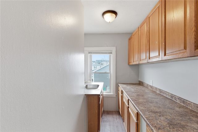 880 Douglas Avenue, Providence, RI 02908