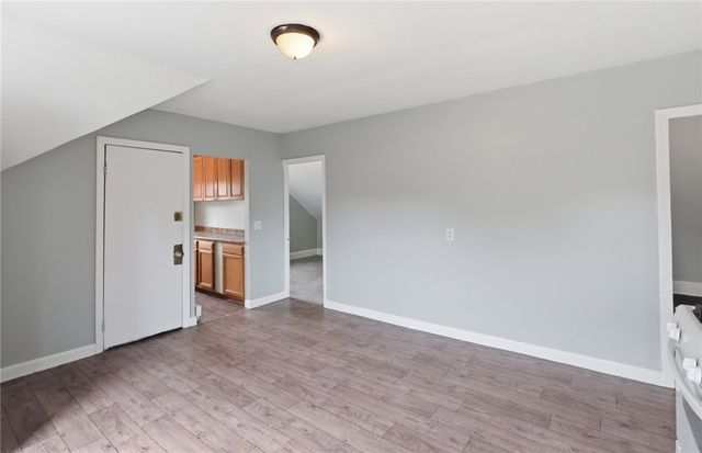 880 Douglas Avenue, Providence, RI 02908