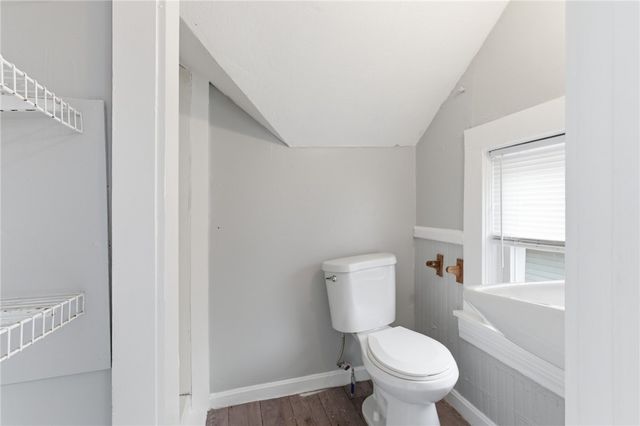 880 Douglas Avenue, Providence, RI 02908