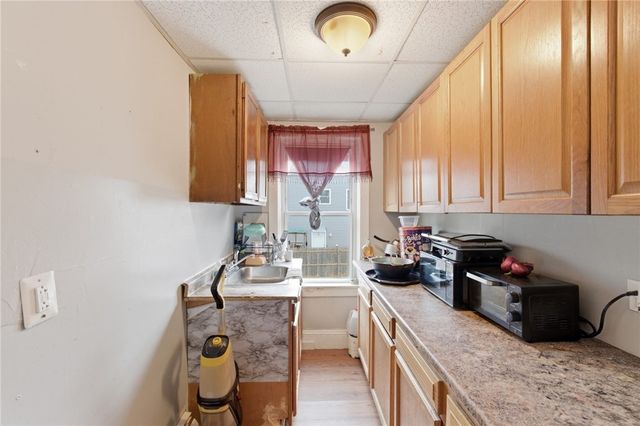 880 Douglas Avenue, Providence, RI 02908