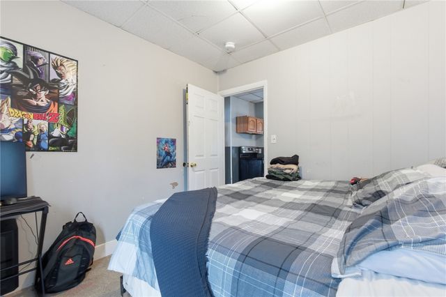 880 Douglas Avenue, Providence, RI 02908