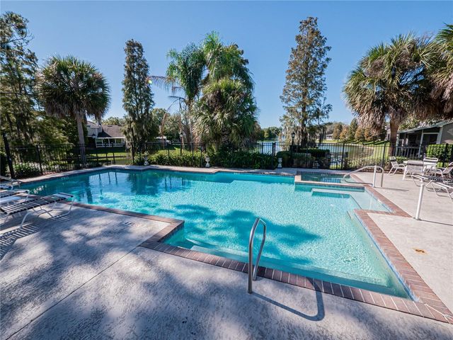 3110 STONEWATER DRIVE 122, Lakeland, FL 33803