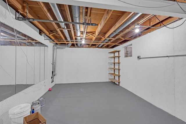 650 Patricia Lane, Des Plaines, IL 60016